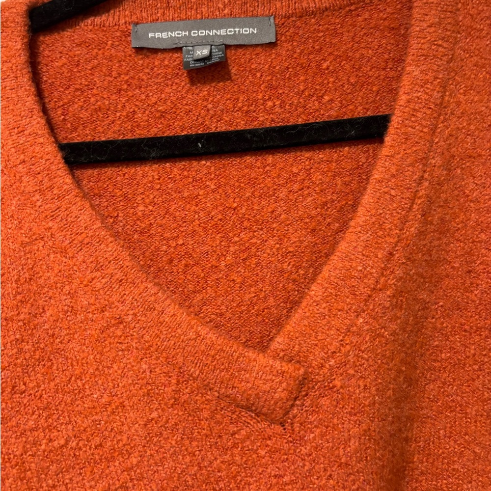 French Connection V-Neck Rust Sweater - Picture 2 of 5